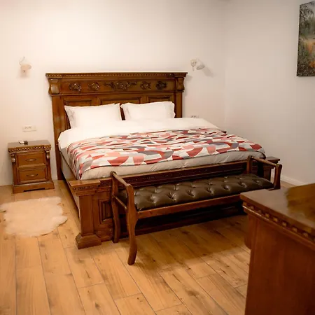 Boutique Marlen Bed & Breakfast Ghimbav