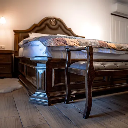 Boutique Marlen Bed & Breakfast Ghimbav